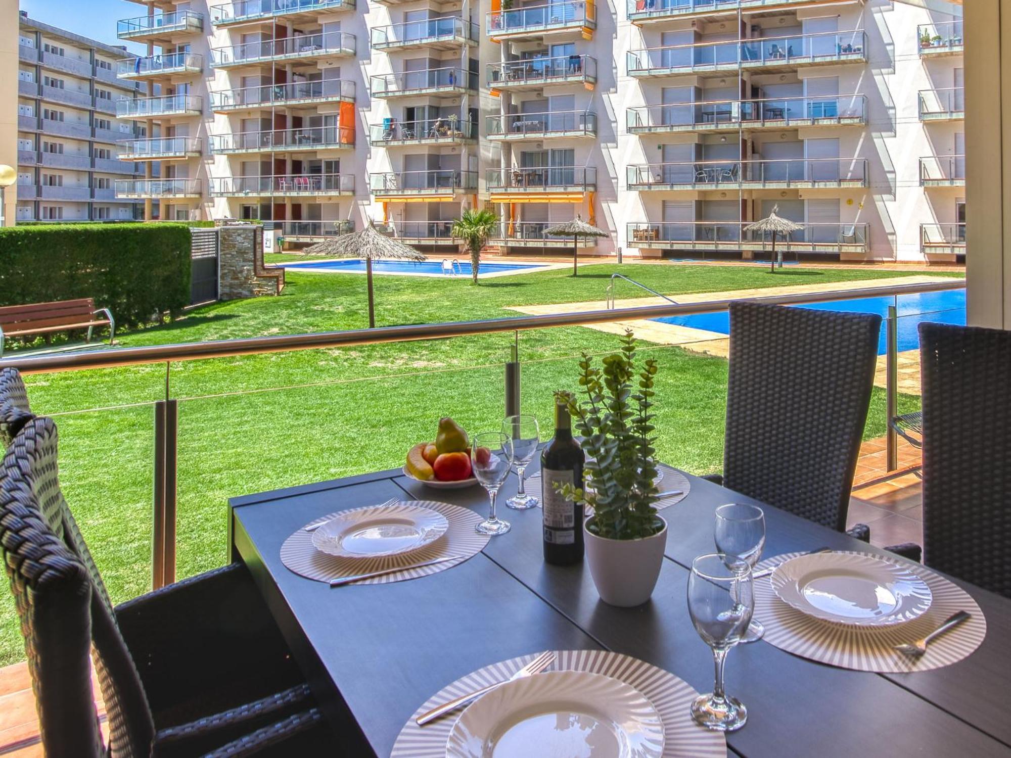 Gregal By Interhome * Roses